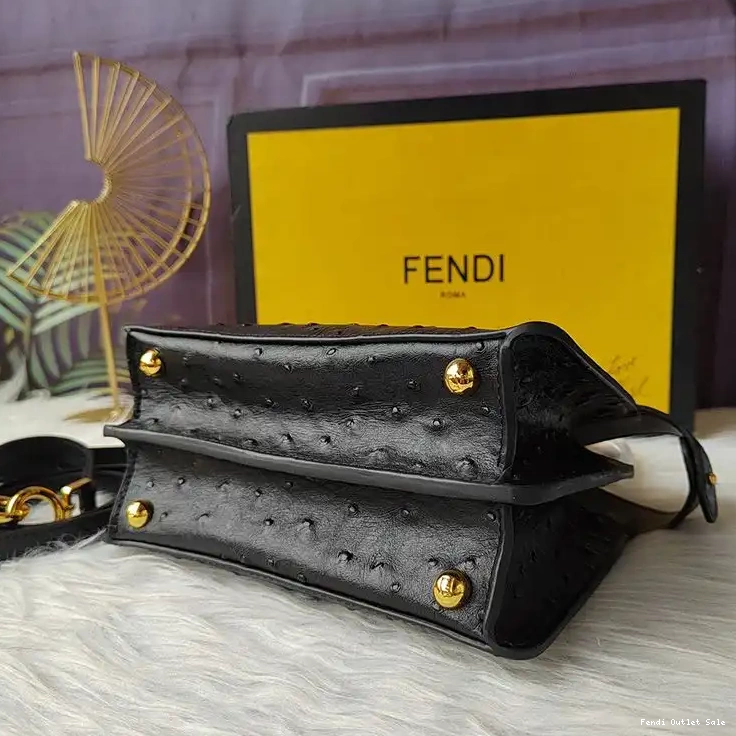 Cheap Black Fendi Peekaboo Bag ISeeU In Petite Ostrich Leather 0629